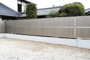 米子市 外構工事 丈夫で安心なフェンス施工後の様子