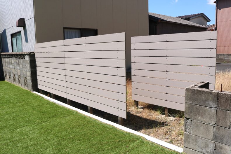 米子市 外構リフォーム プライバシー確保のための目隠しフェンス施工