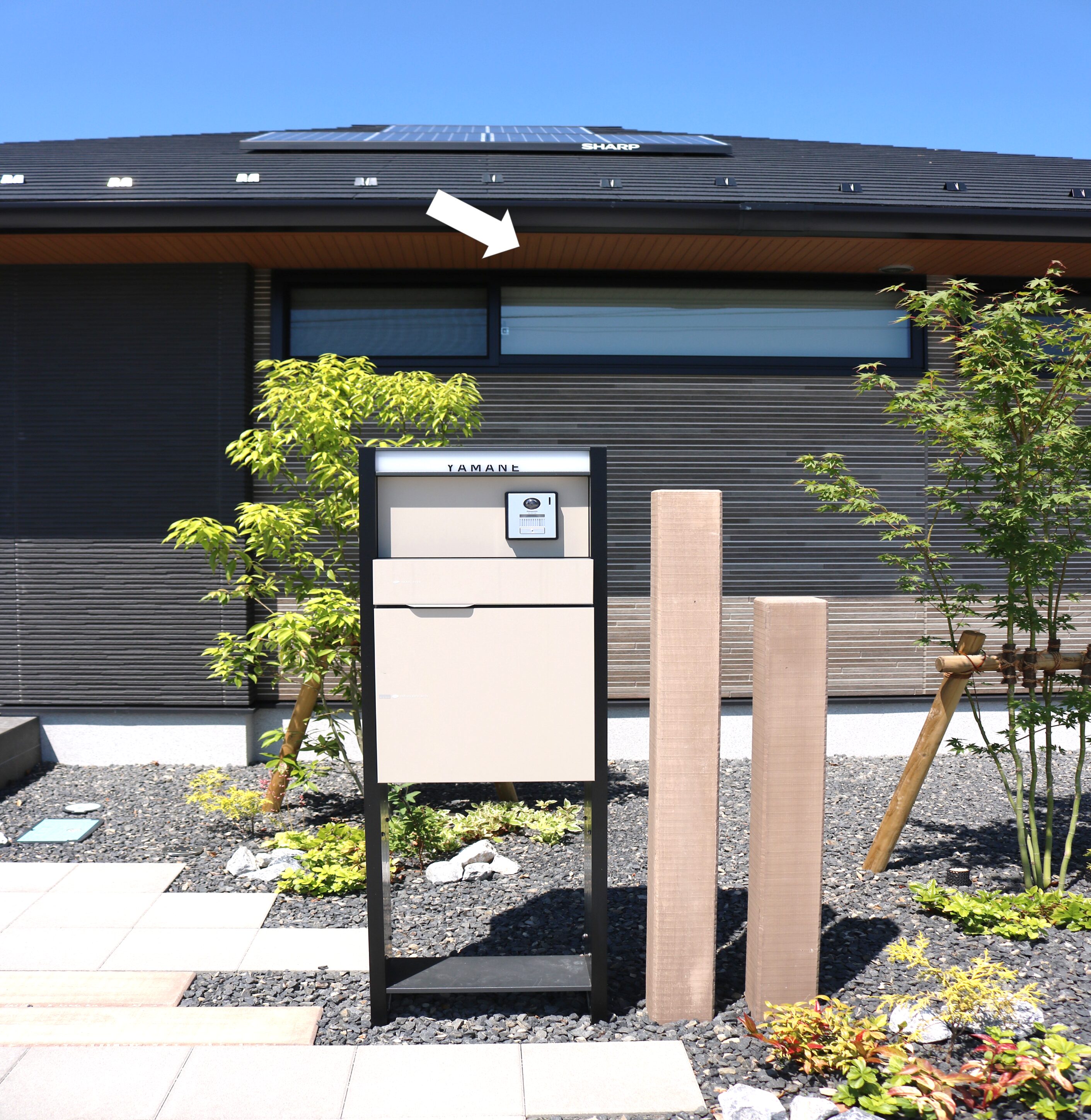 米子市 外構リフォーム 植栽と門柱を取り入れたアプローチ